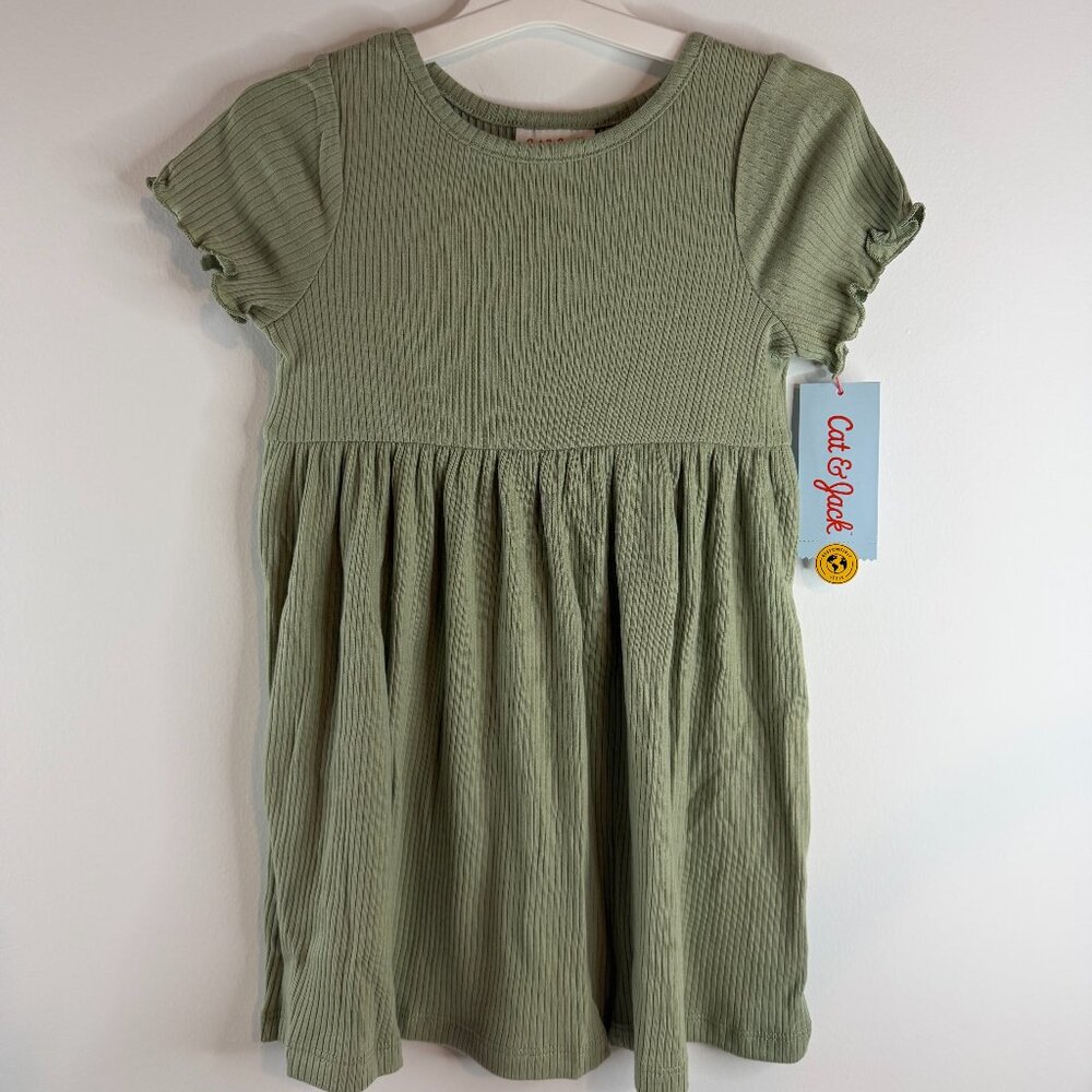 NWT Size 3T Cat & Jack Light Olive Green Short Sleeved Dress For Toddler